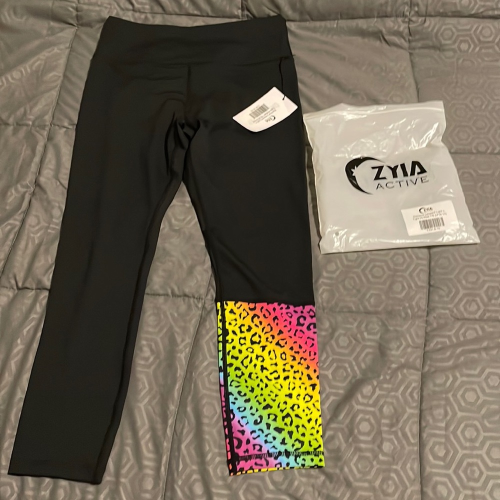 Zyia leggings Bnwt.